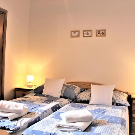 Wellness Kralov Dvor Cremosne